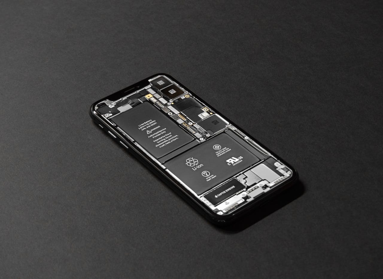 Laatste bedrijfsblogs Waarom gebruiken mobiele telefoons tegenwoordig niet-afneembare batterijen?