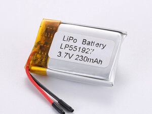 Industriële en commerciële 3,7V 230MAH 500 cycli Lithium-polymer oplaadbare batterij met kortsluitbescherming LP551927