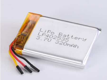 LP402535 3.7V 320MAH Li-ion batterij met 2 uur oplaadtijd en zilveren folie en doorzichtig PVC